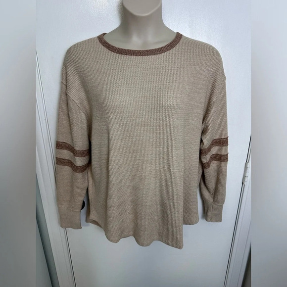 SO Cream and Tan Boxy Waffle Knit Top Crew Neck Cuffed Sleeve size Xl #1255 - Picture 1 of 5